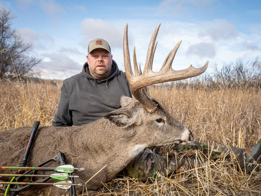 Canadian Whitetail TV