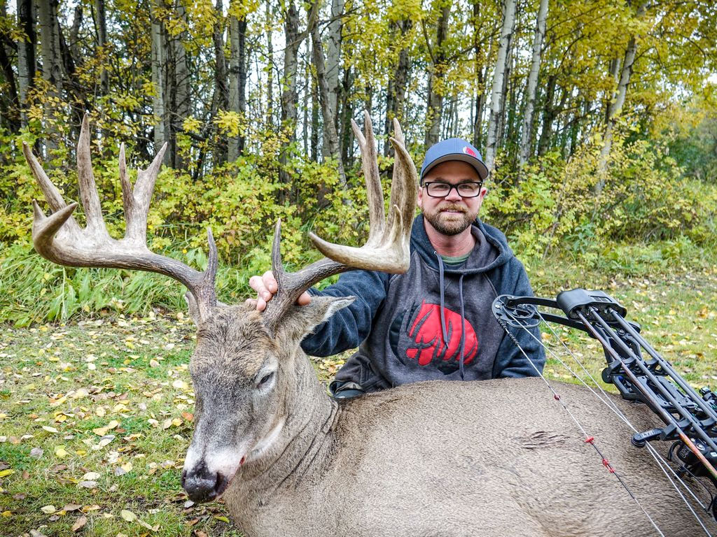 Canadian Whitetail TV